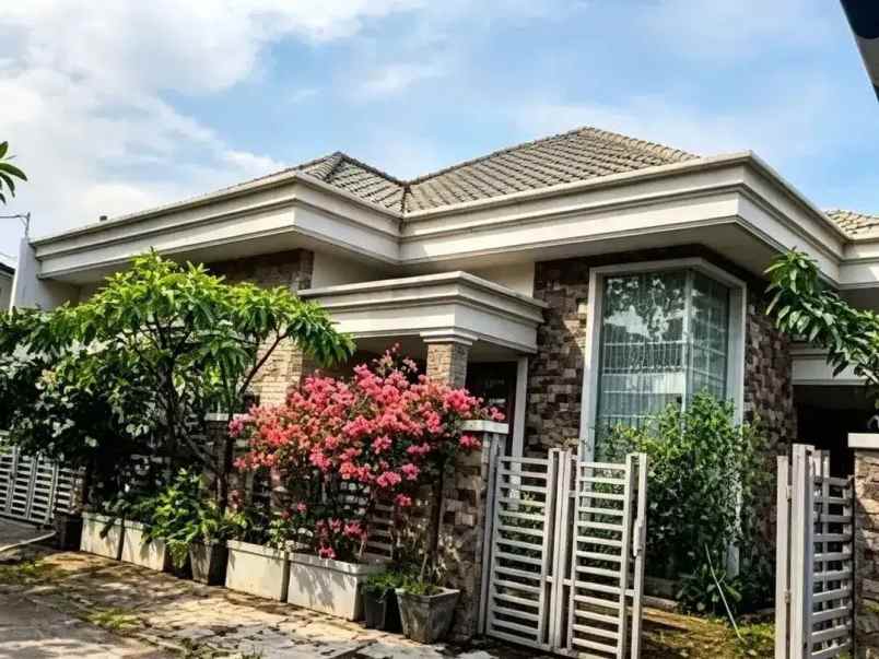 dijual rumah harapan jaya