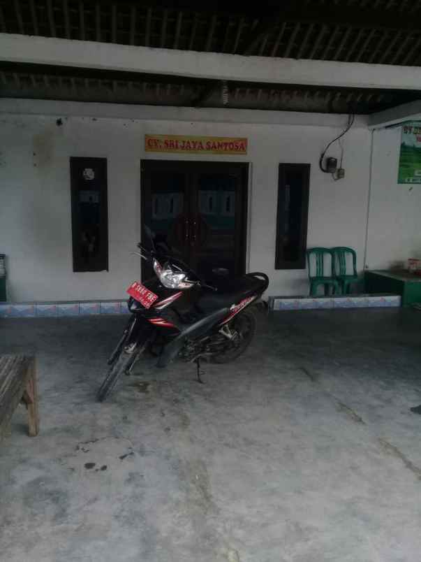 dijual rumah hegarmanah dekat pasar