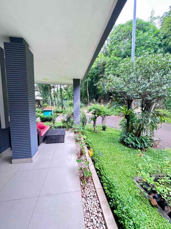 dijual rumah hook full furnished di bsd city