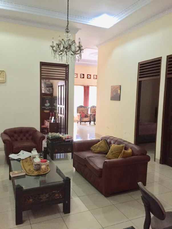 dijual rumah huni kos kosan di cempaka putih