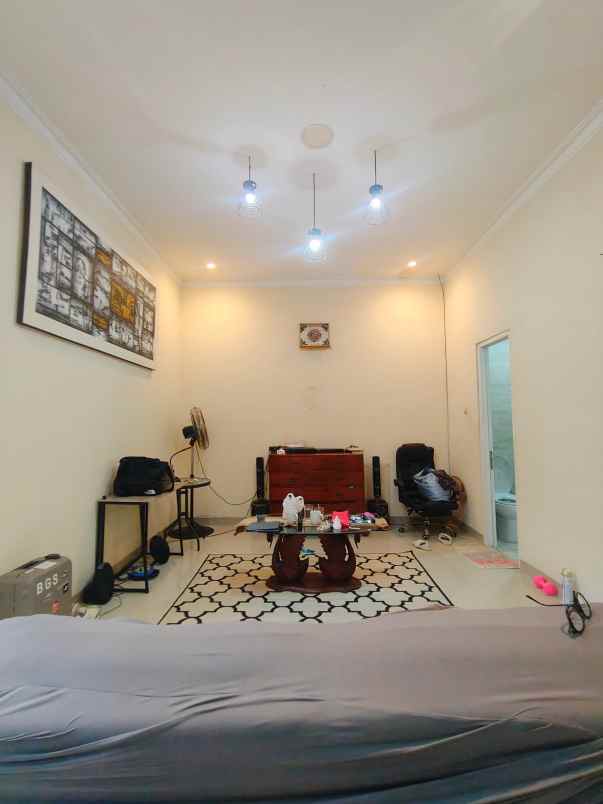 dijual rumah jagakarsa jakarta selatan