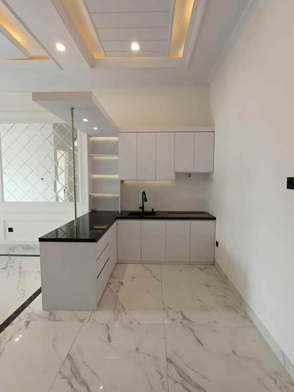 dijual rumah jagakarsa jaksel