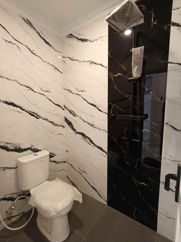 dijual rumah jagakarsa jaksel