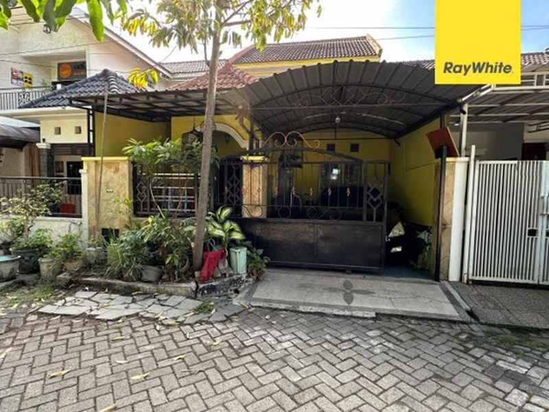 dijual rumah jajar tunggal