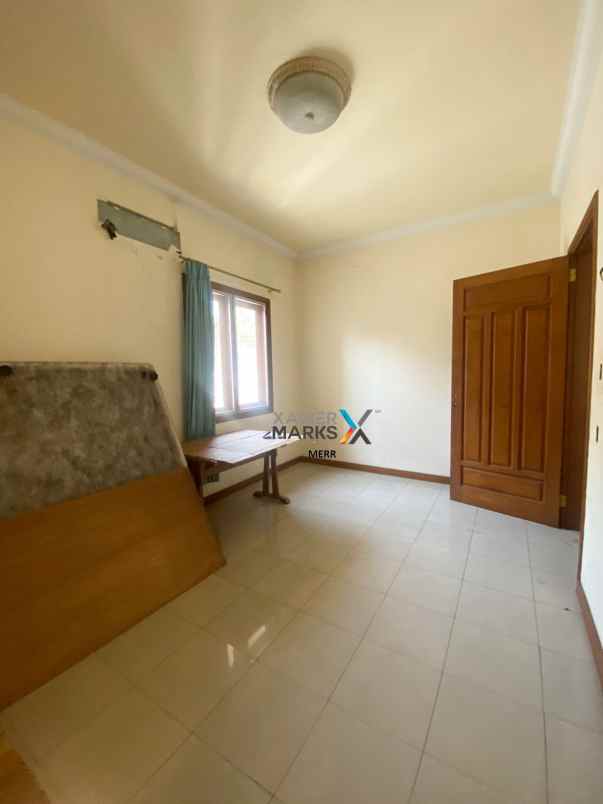 dijual rumah jaksa agung suprapto