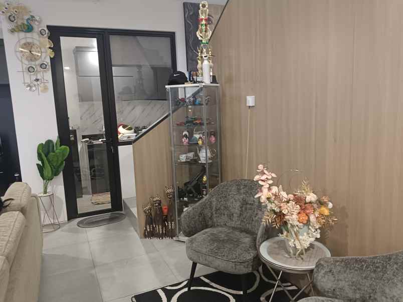 dijual rumah jala rusa raya