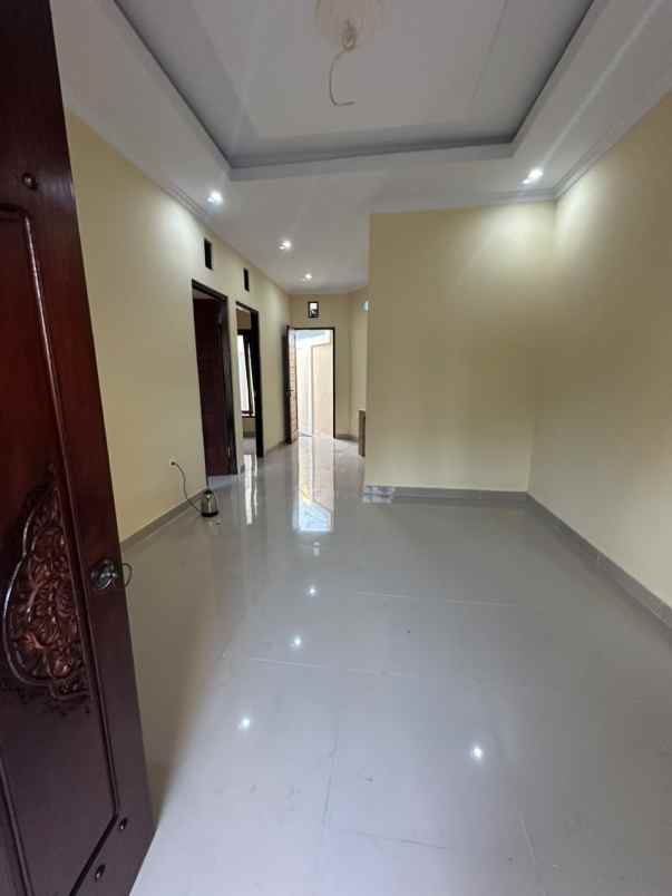 dijual rumah jalan anggungan lukluk