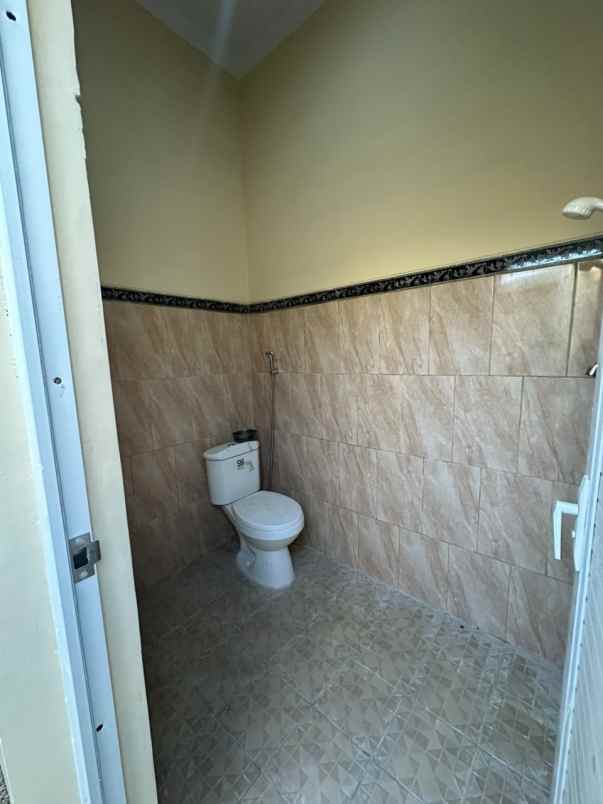 dijual rumah jalan anggungan lukluk