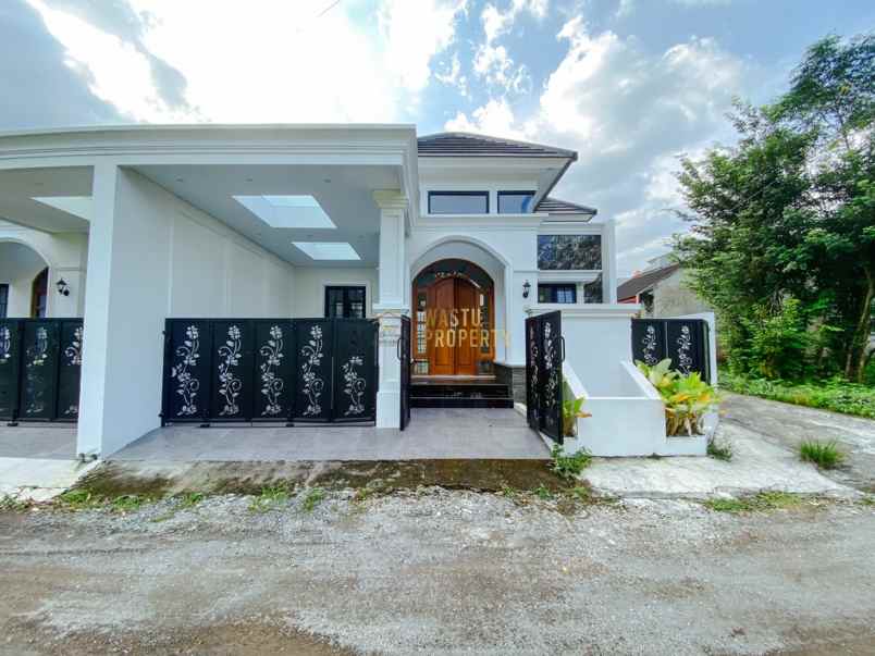 dijual rumah jalan besi jangkang