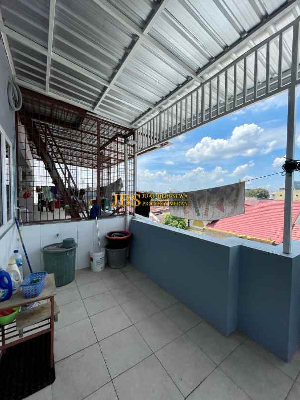 dijual rumah jalan kerambik daerah