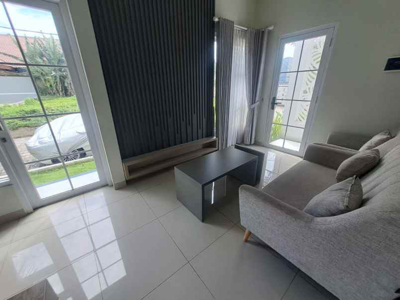 dijual rumah jalan kramat asem no 36b