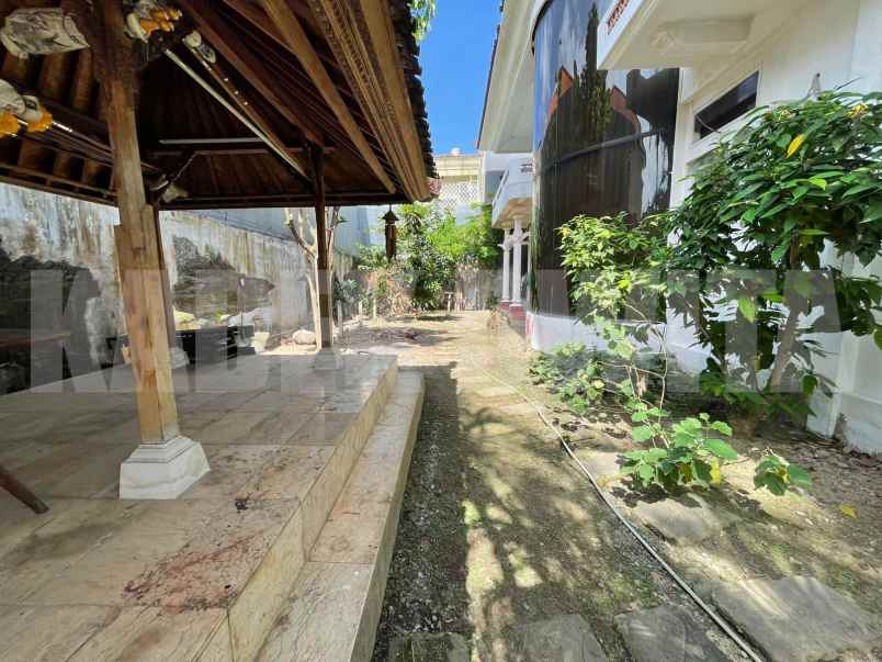 dijual rumah jalan moh yamin