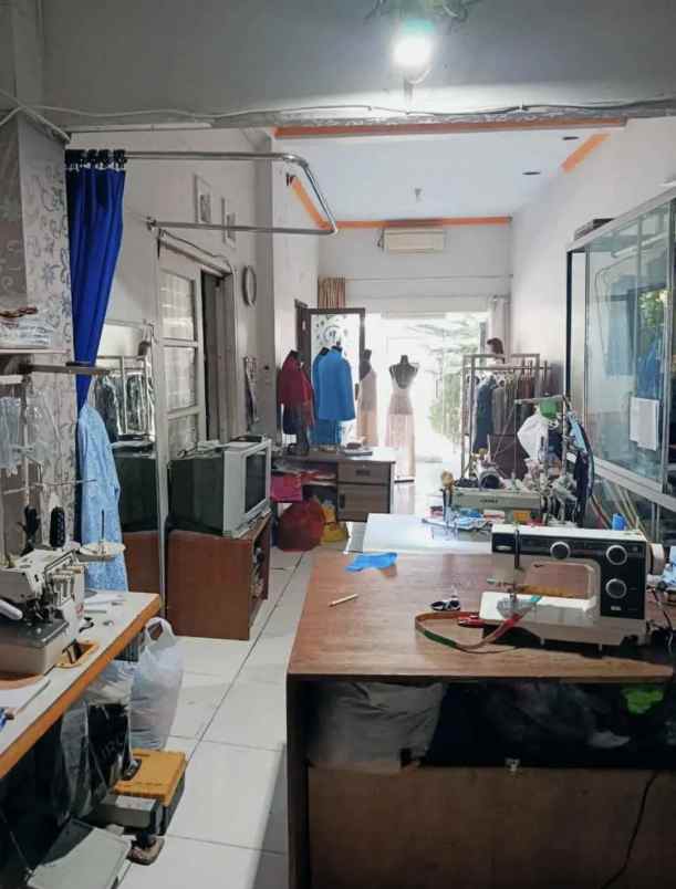 dijual rumah jalan monang maning
