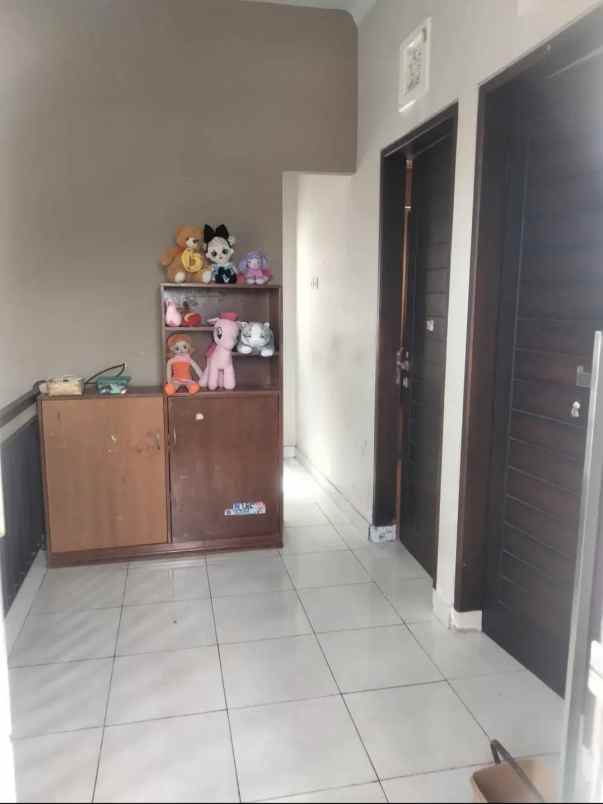 dijual rumah jalan monang maning