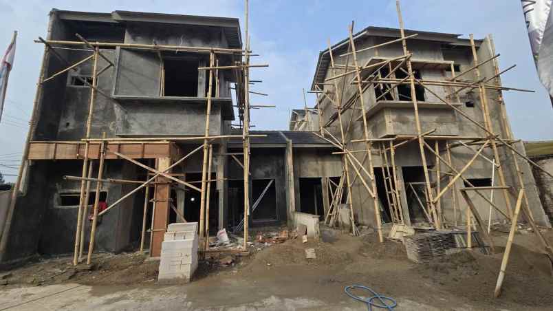 dijual rumah jalan pondok rajeg