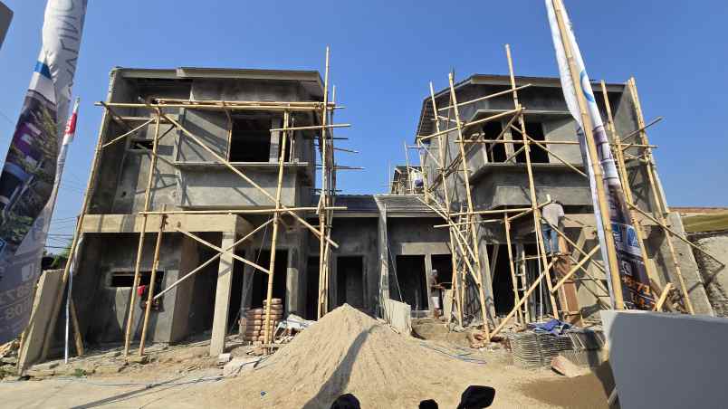 dijual rumah jalan pondok rajeg