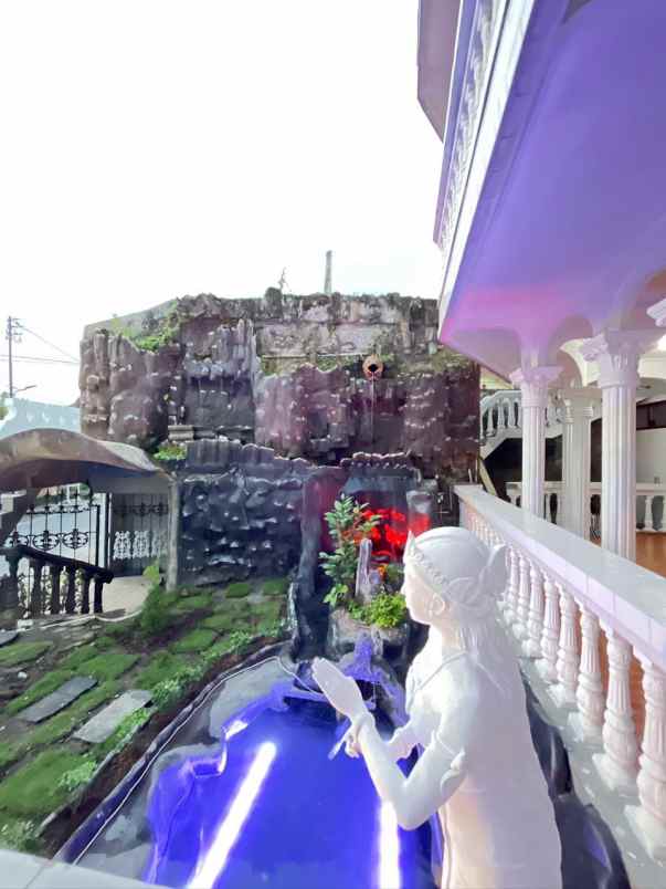 dijual rumah jalan pugeran barat