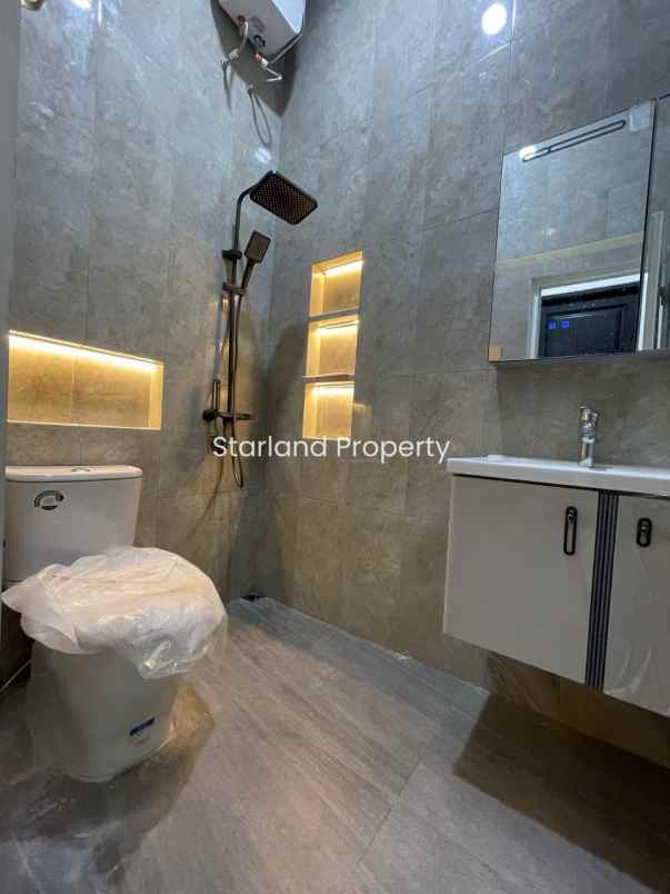 dijual rumah jalan raya ceger pondok aren