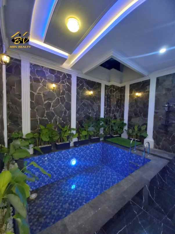 dijual rumah jalan raya kebagusan pasar