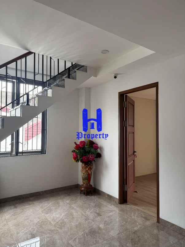 dijual rumah jalan s parman daerah petisah