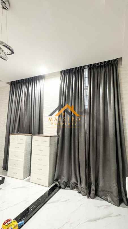 dijual rumah jalan tarutung dekat