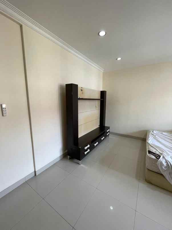 dijual rumah janur asri kelapa gading