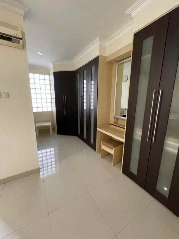 dijual rumah janur asri kelapa gading