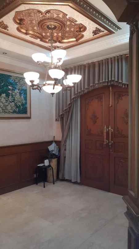 dijual rumah janur elok kelapa gading