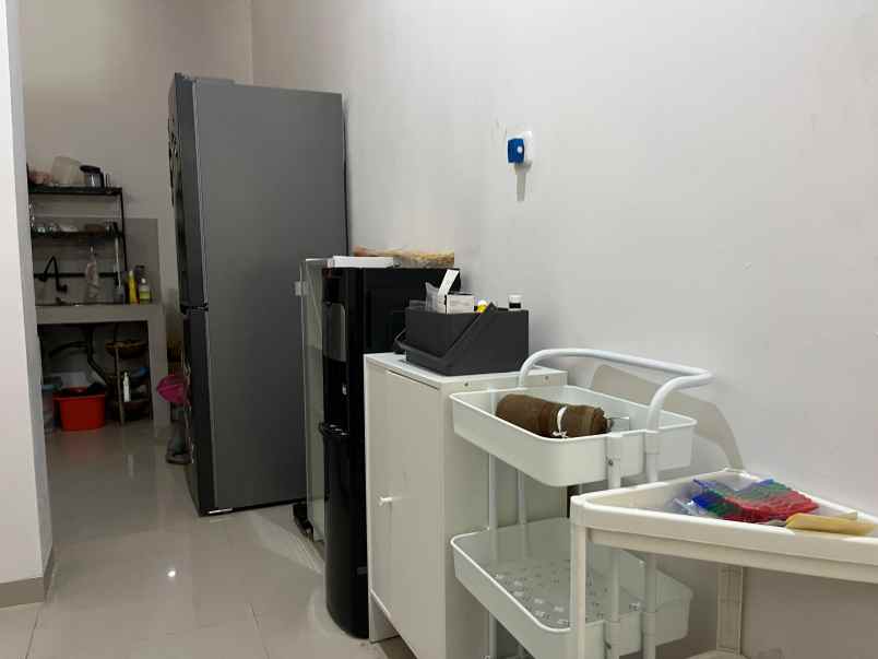 dijual rumah jatihandap