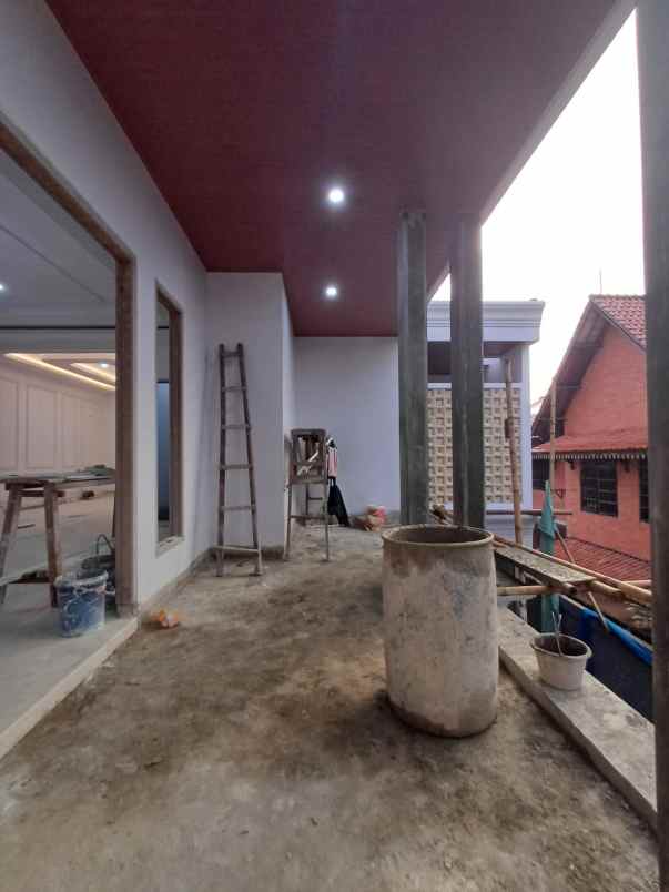dijual rumah jatipadang