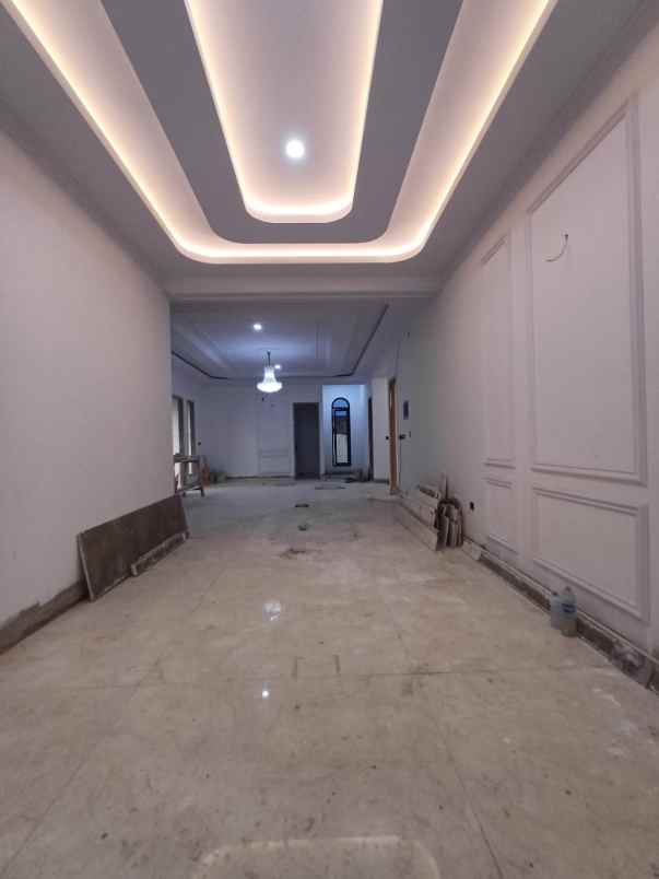 dijual rumah jatipadang