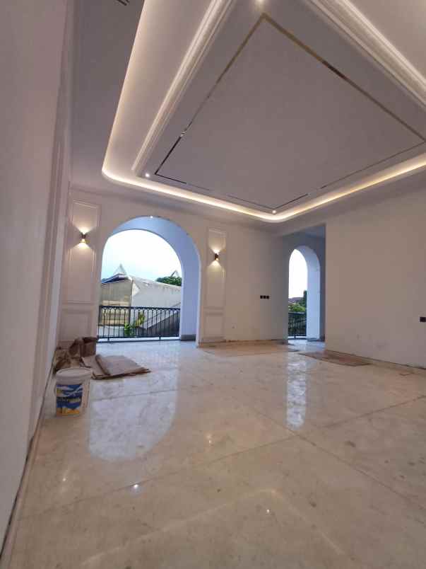 dijual rumah jatipadang