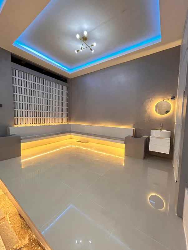 dijual rumah jatisari