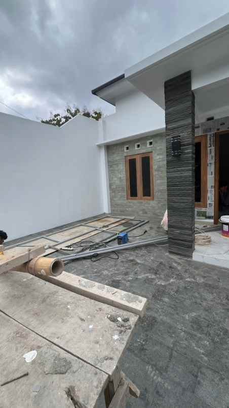 dijual rumah jipangan kasongan
