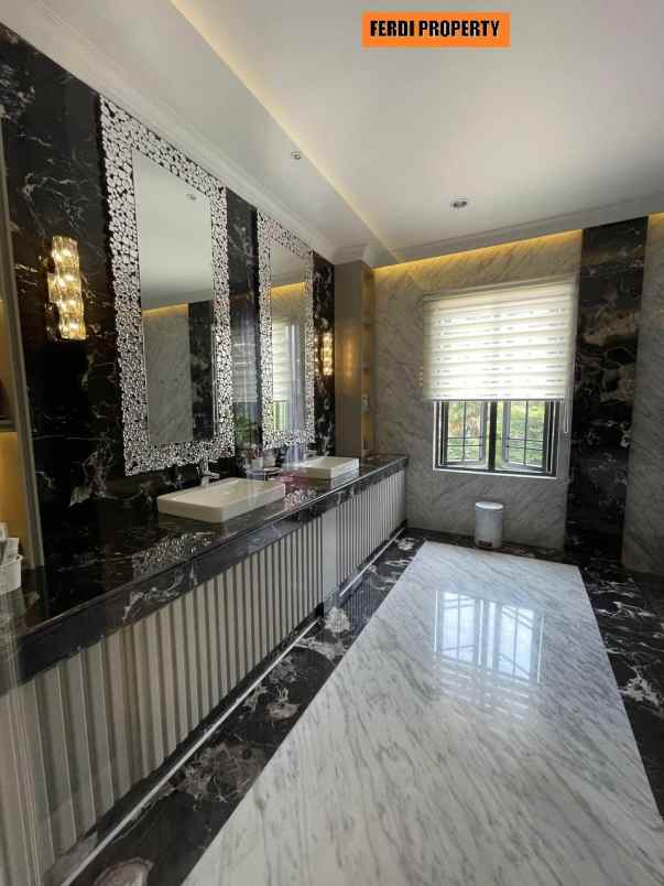 dijual rumah jl alternatif cibubur km 4