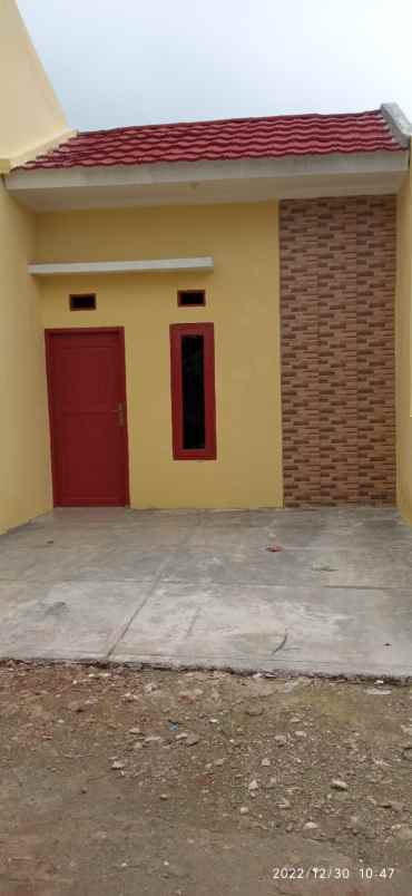 dijual rumah jl bekasi