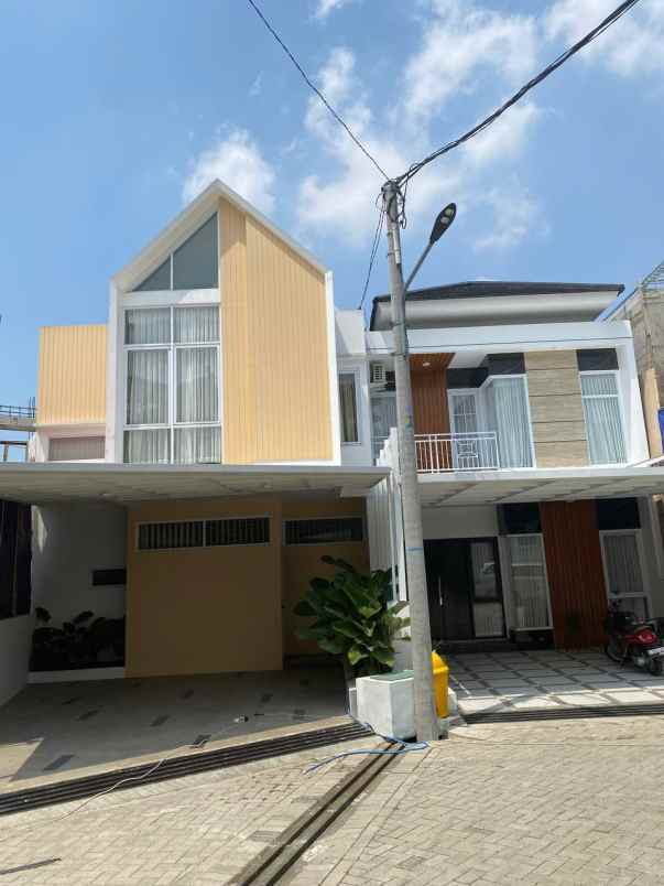 dijual rumah jl budi pasteur bandung