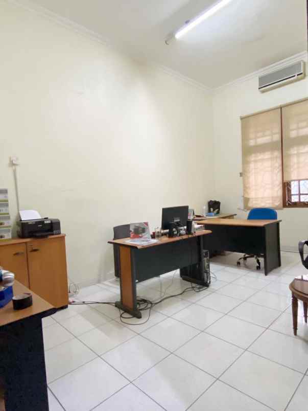 dijual rumah jl cempaka