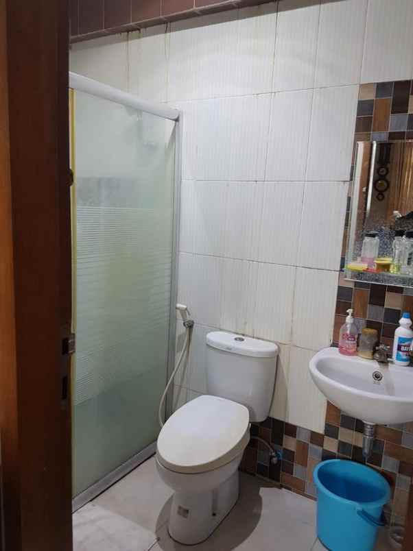 dijual rumah jl ciganitri buahbatu bandung