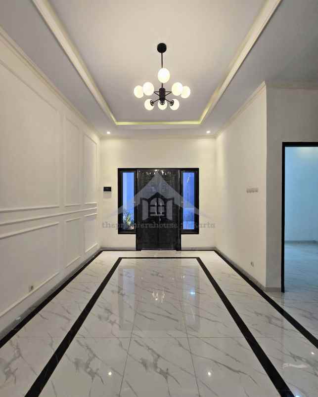 dijual rumah jl kahfi 2 jagakarsa