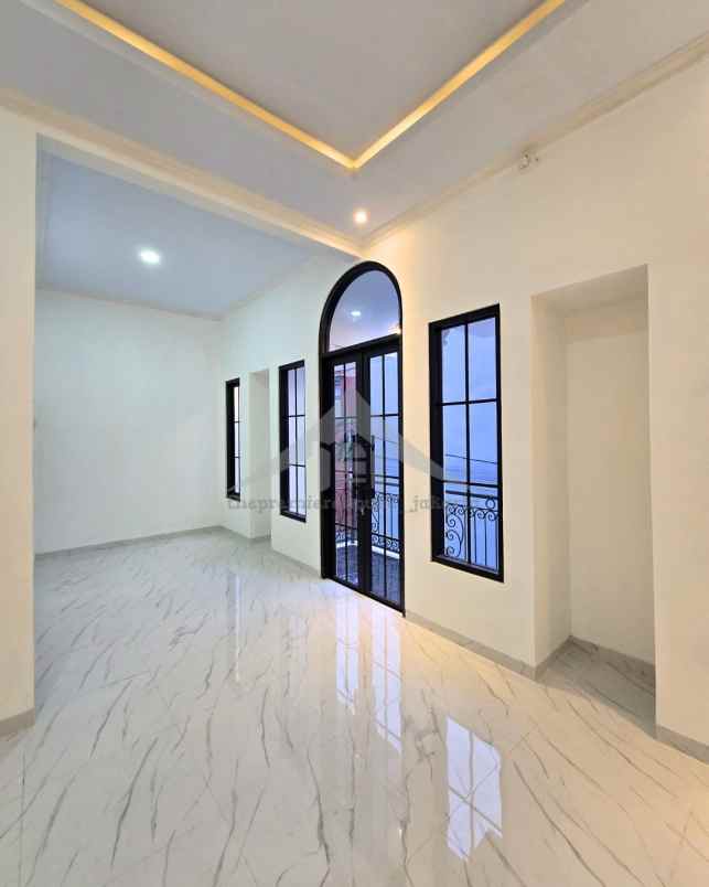 dijual rumah jl kahfi 2 jagakarsa