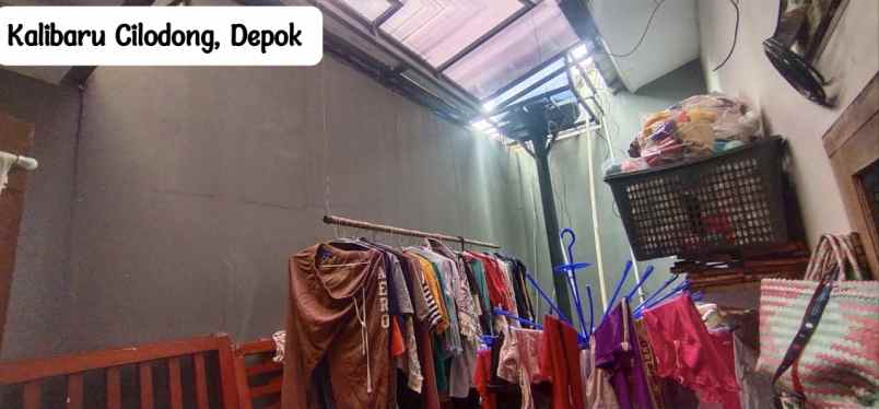 dijual rumah jl kalibaru cilodong depok