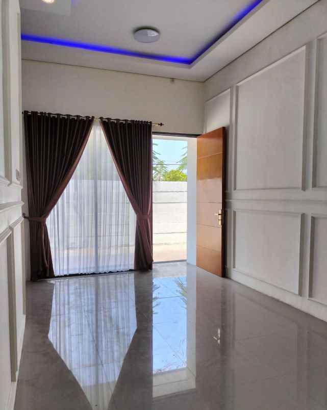 dijual rumah jl kaliurang km 13