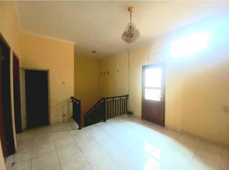 dijual rumah jl kemang raya