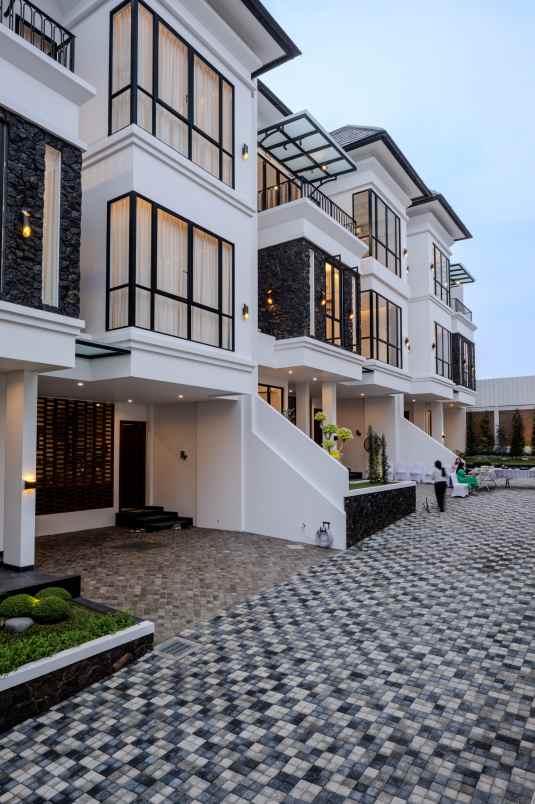 dijual rumah jl lebak bulus cilandak