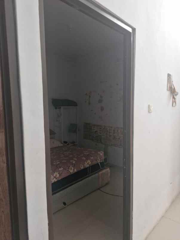 dijual rumah jl lubang buaya setu bekasi