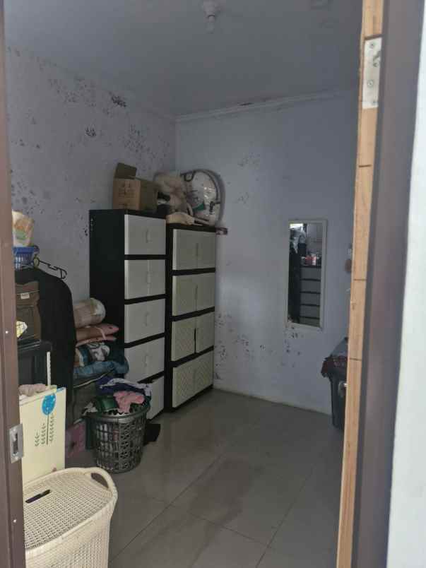 dijual rumah jl lubang buaya setu bekasi