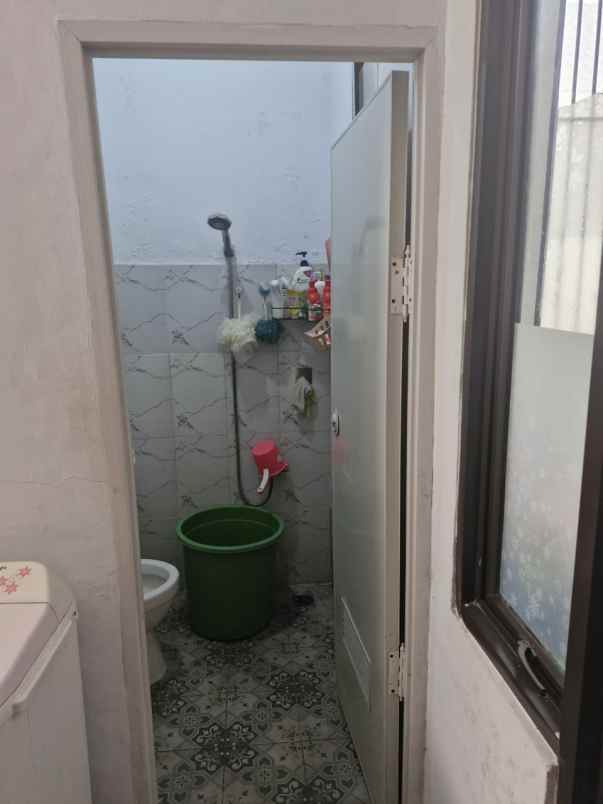 dijual rumah jl lubang buaya setu bekasi