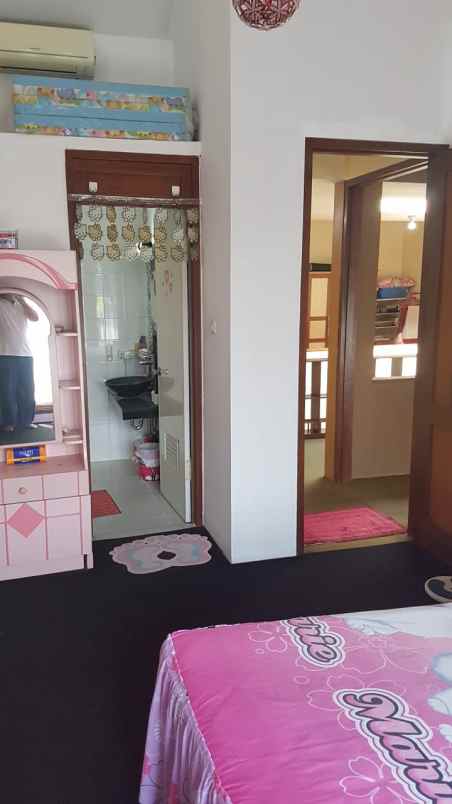 dijual rumah jl mulya sukajadi