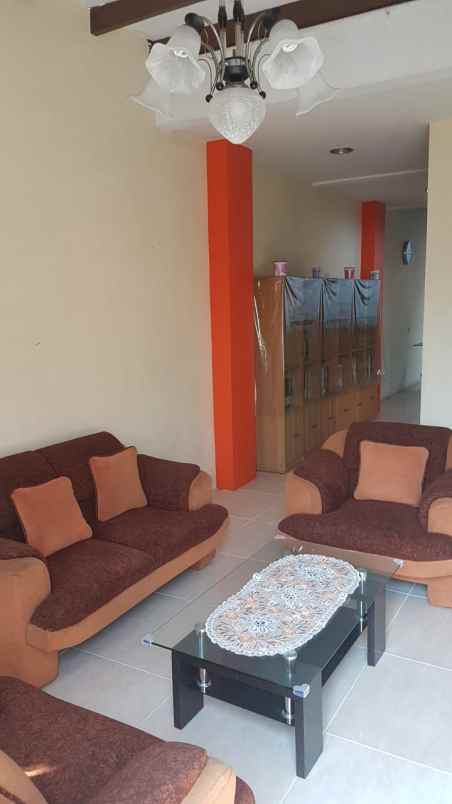 dijual rumah jl mulya sukajadi